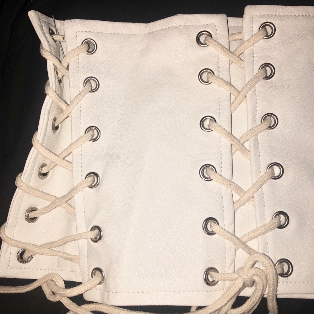 WHITE TIE UP CORSET WAIST BELT